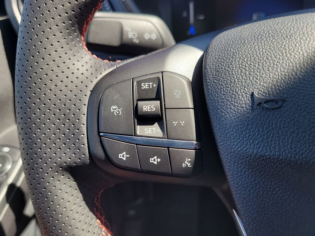 New 2026 Ford Escape ST-Line w/ Tech Pack #1 FWD image 27