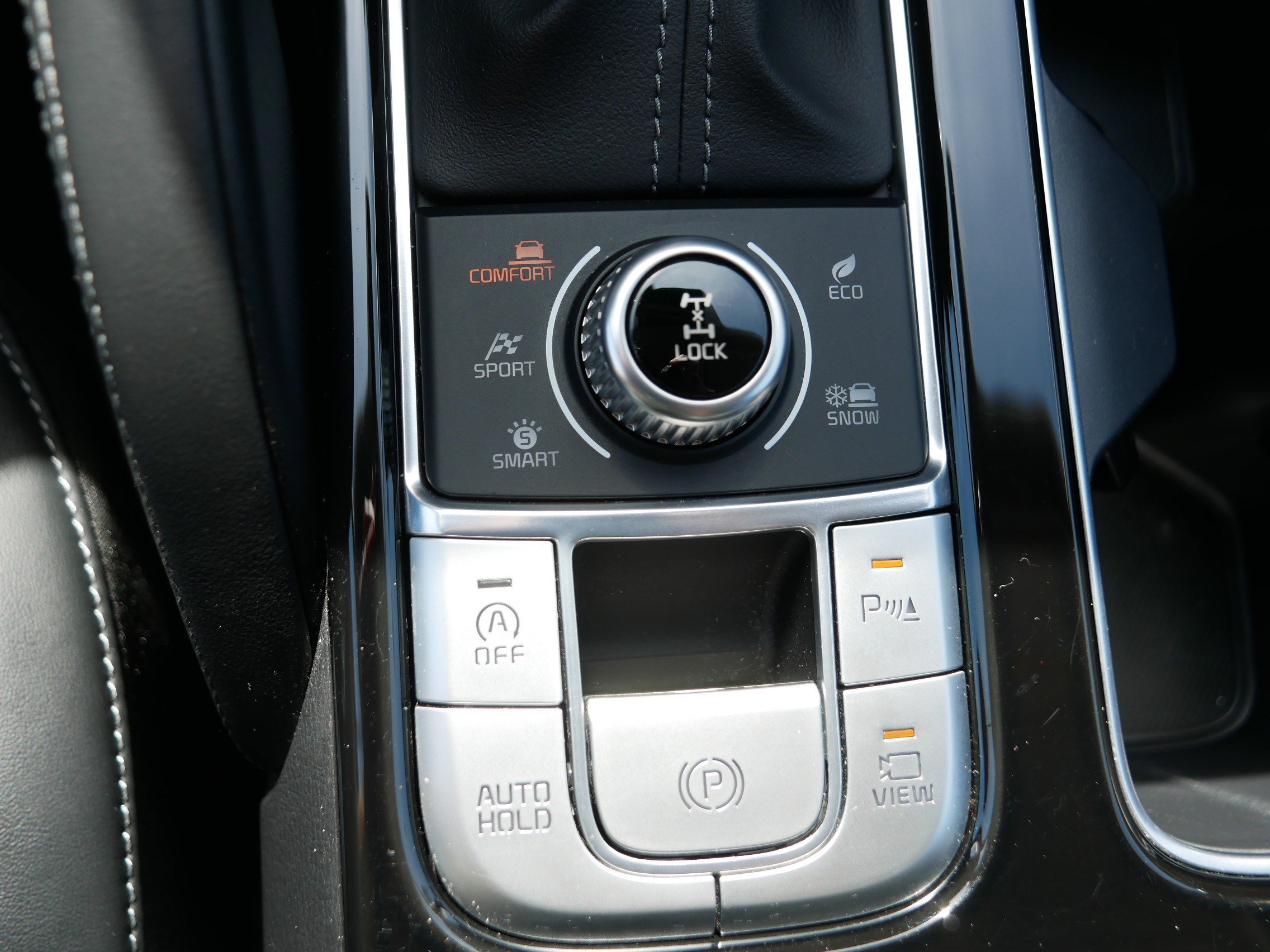 Certified 2022 Kia Telluride SX w/ SX Prestige Package image 29