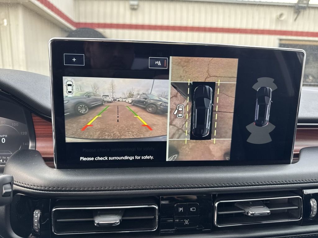 Used 2023 Lincoln Nautilus Reserve w/ Equipment Group 201A image 17