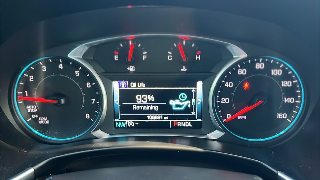 Used 2018 Chevrolet Equinox LT w/ Sun & Infotainment Package FWD image 21
