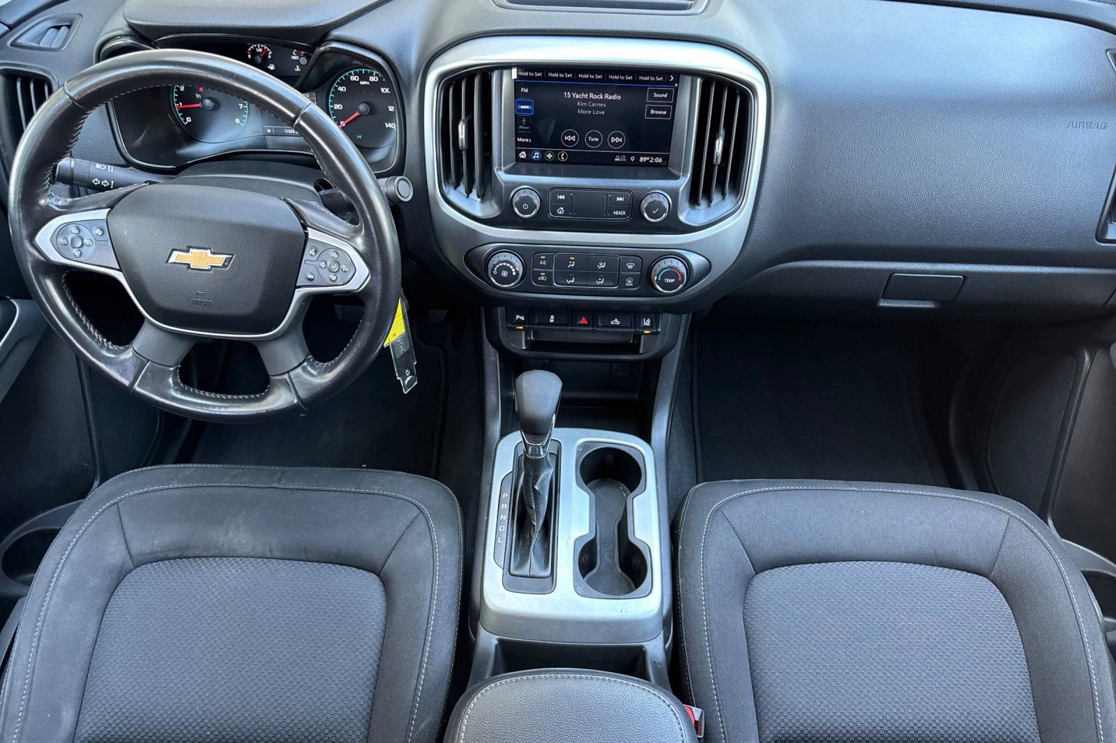 Used 2022 Chevrolet Colorado LT w/ Safety Package image 13