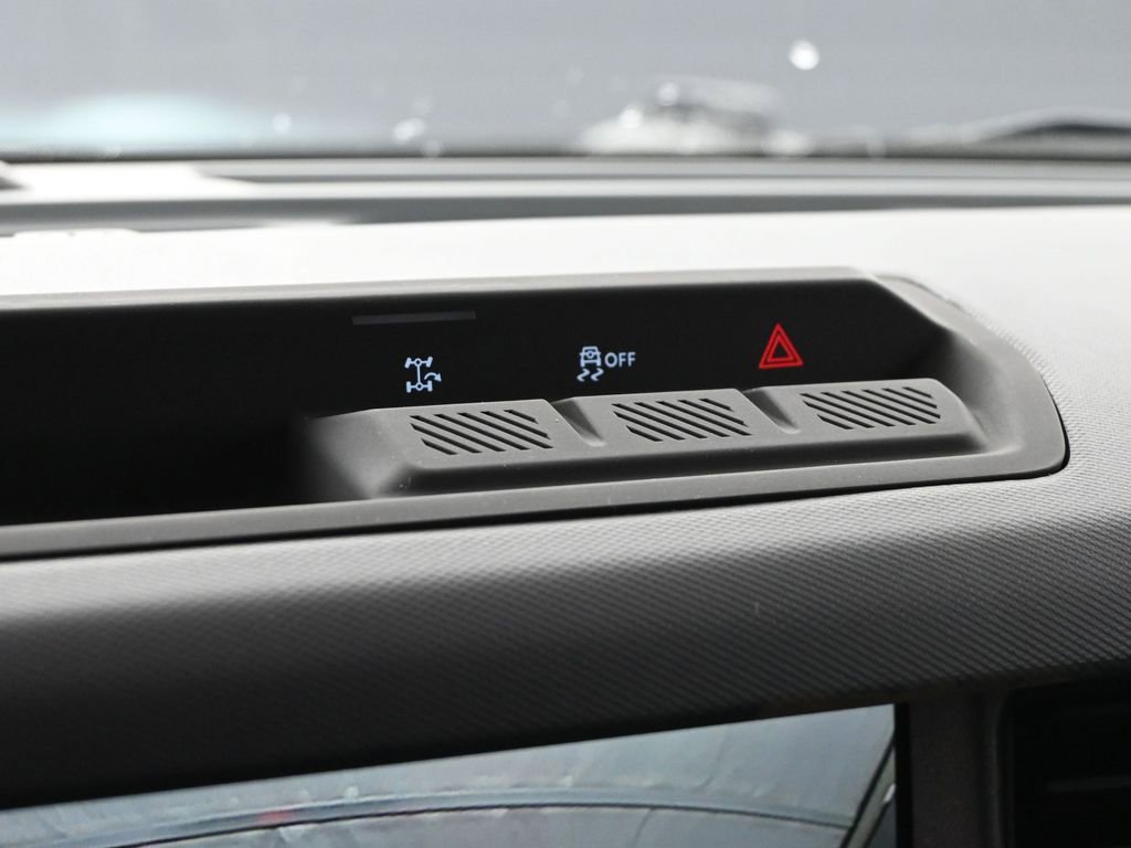 New 2025 Ford Bronco Big Bend image 20