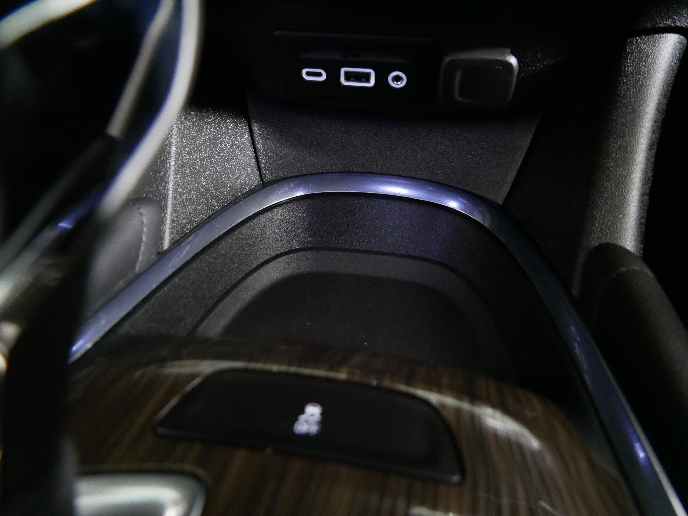 Used 2022 Chevrolet Malibu Premier image 31