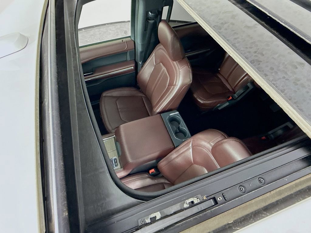Used 2024 Ford Expedition Max Limited image 14