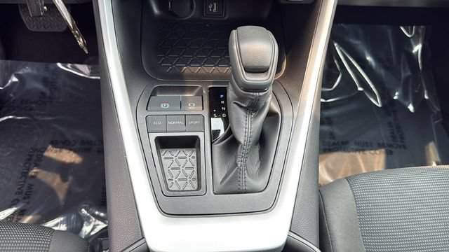 Used 2025 Toyota RAV4 LE FWD image 25