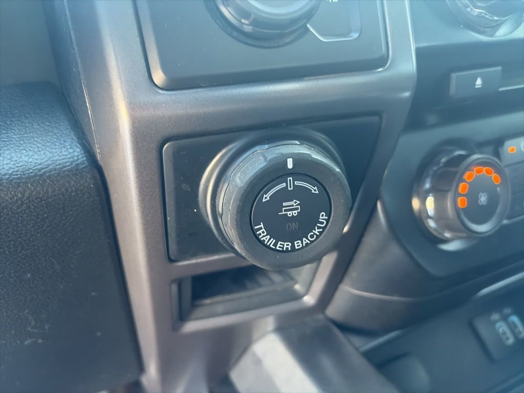 Used 2016 Ford F150 XLT w/ Equipment Group 302A Luxury image 19