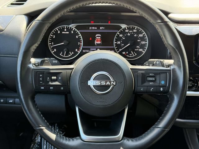 Used 2025 Nissan Pathfinder SV FWD image 19