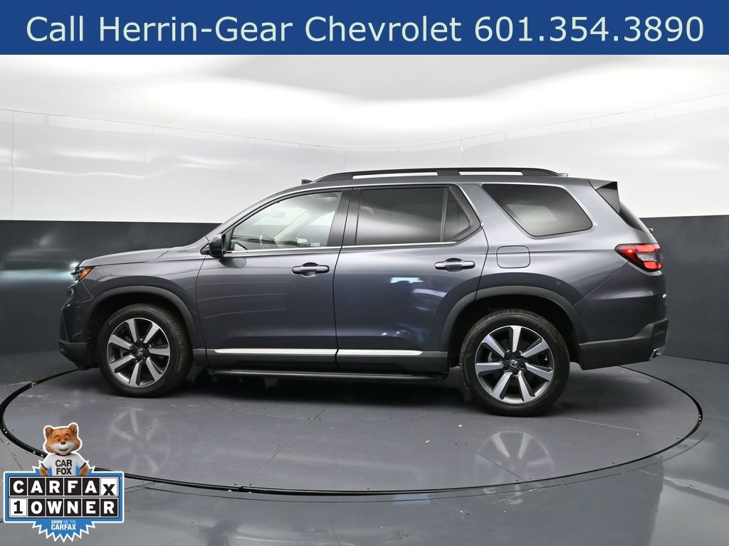 Used 2023 Honda Pilot Elite image 4