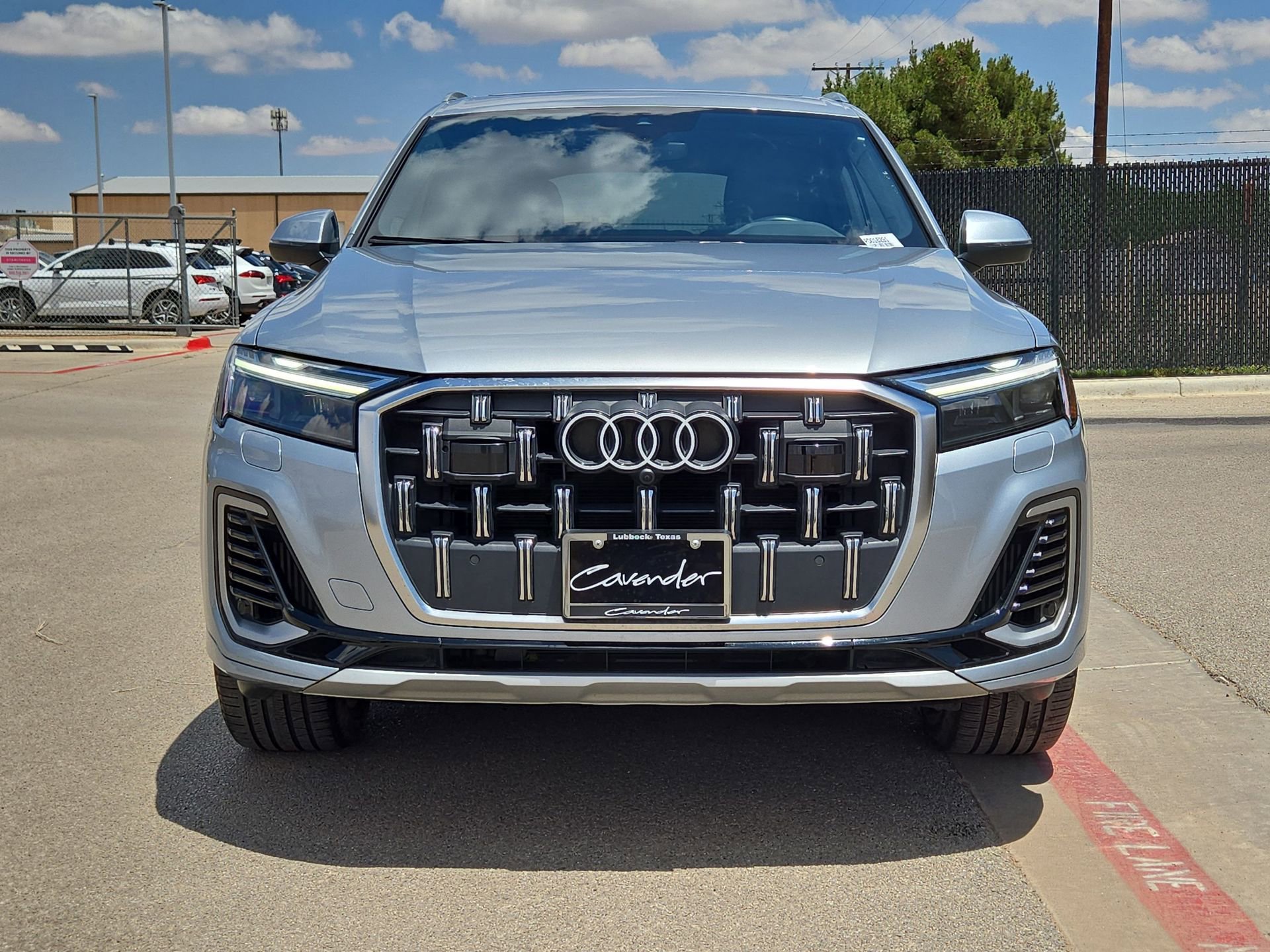 Certified 2025 Audi Q7 3.0T Premium Plus AWD/4WD image 10