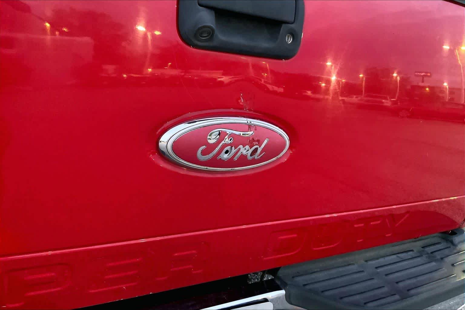 Used 2001 Ford F250 XLT AWD/4WD image 9