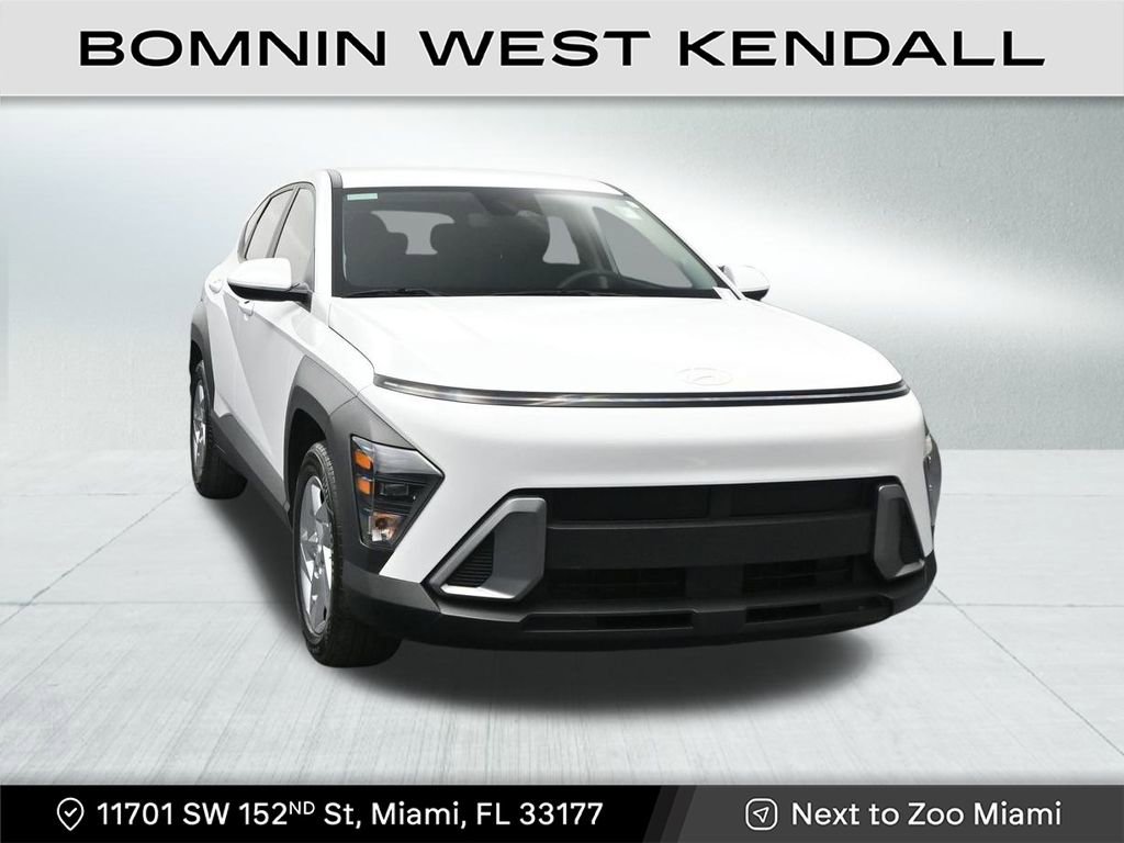 Used 2024 Hyundai Kona SE image 7