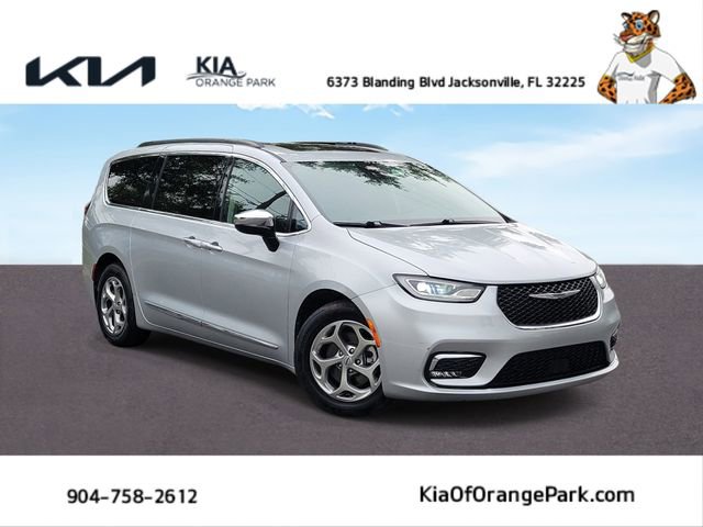 Used 2023 Chrysler Pacifica Limited