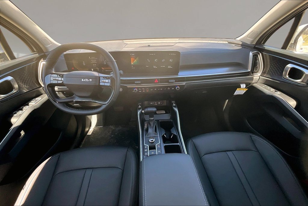 New 2026 Kia Sorento S w/ S Panoramic Sunroof Package FWD image 5