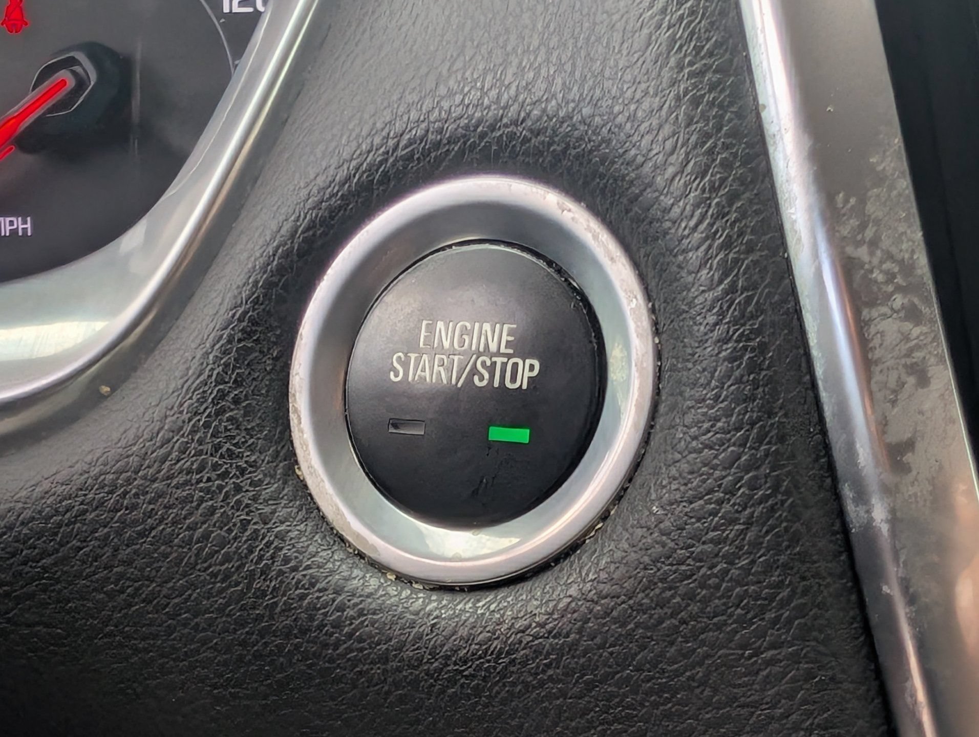 Certified 2020 Chevrolet Traverse RS FWD image 21