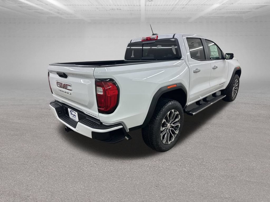 New 2026 GMC Canyon Denali AWD/4WD image 13