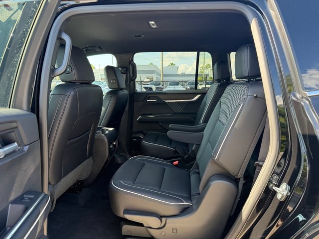 New 2026 GMC Acadia Denali w/ Super Cruise Package FWD image 11
