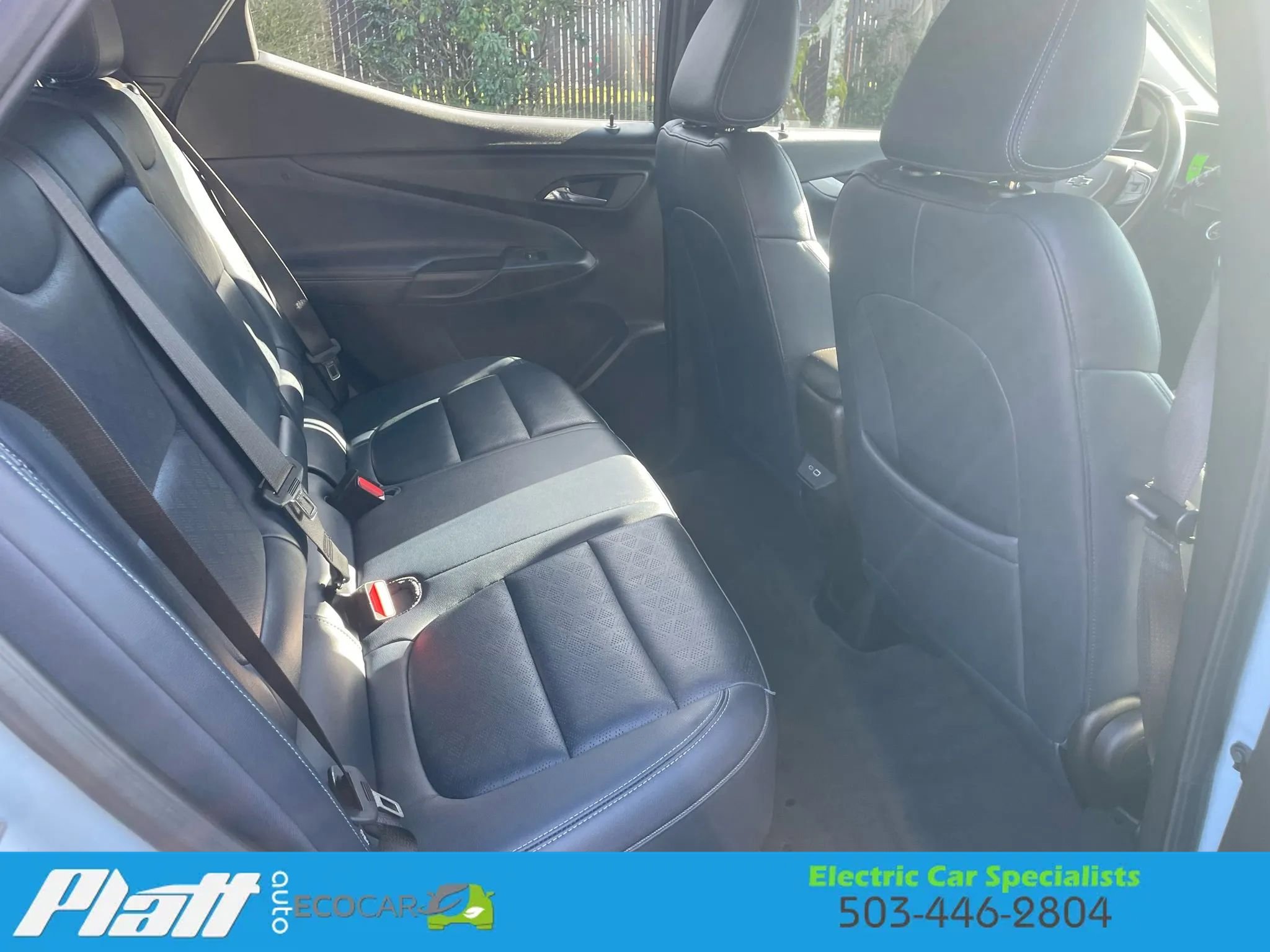 Used 2022 Chevrolet Bolt EUV LT w/ Convenience Package image 49