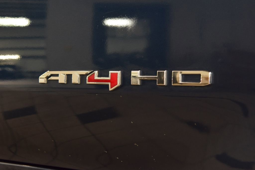 Used 2021 GMC Sierra 2500 AT4 w/ AT4 Premium Plus Package AWD/4WD image 16
