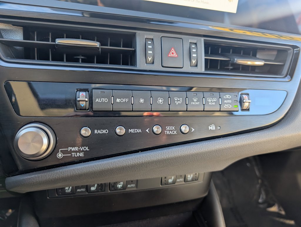 Used 2023 Lexus ES 350 w/ Premium Package image 23