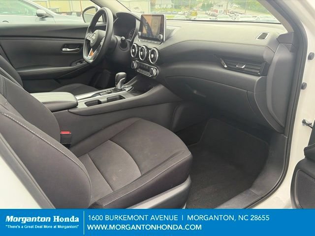 Used 2024 Nissan Sentra SV FWD image 32