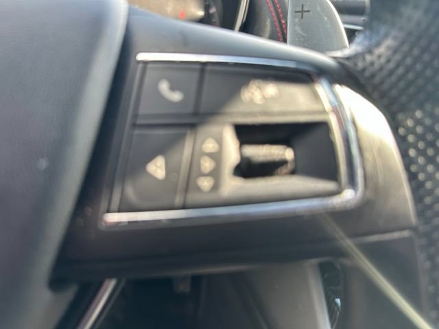 Used 2018 Maserati Levante GranSport AWD/4WD image 16