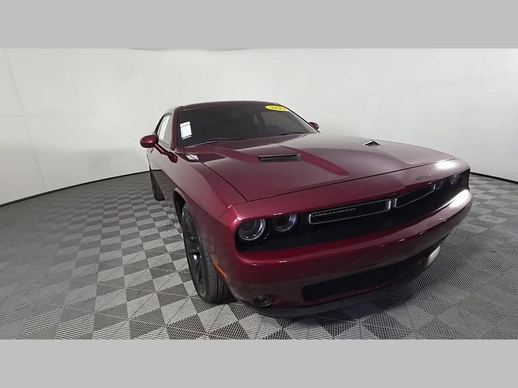 Used 2021 Dodge Challenger SXT RWD image 51