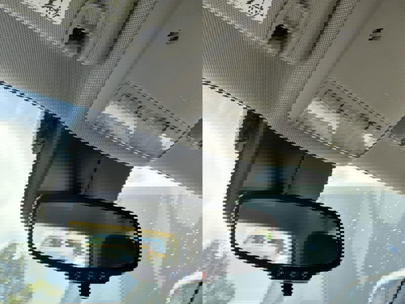 Used 2019 Chevrolet Trax LS AWD/4WD image 27