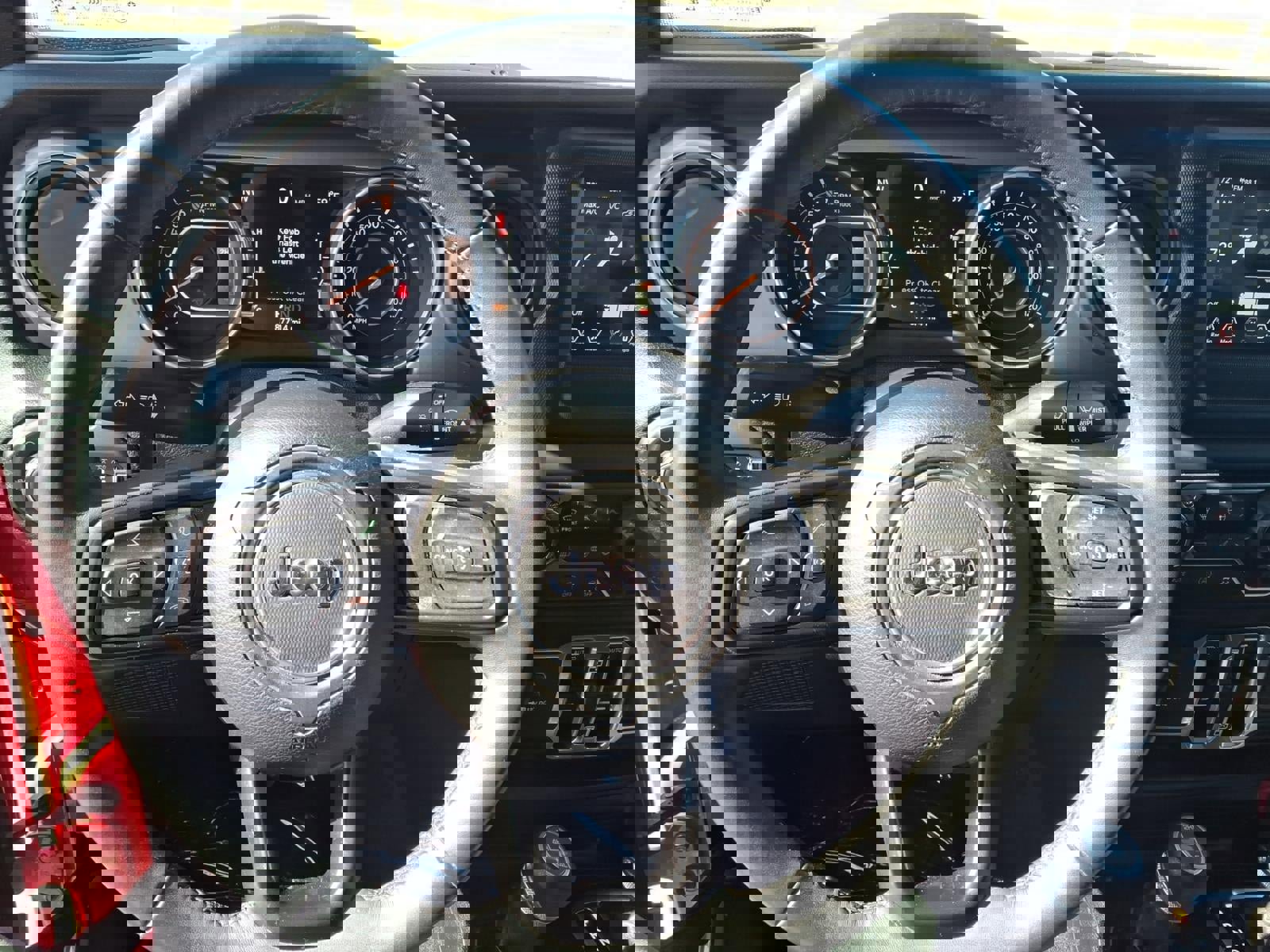 Used 2018 Jeep Wrangler Unlimited Sport S image 9