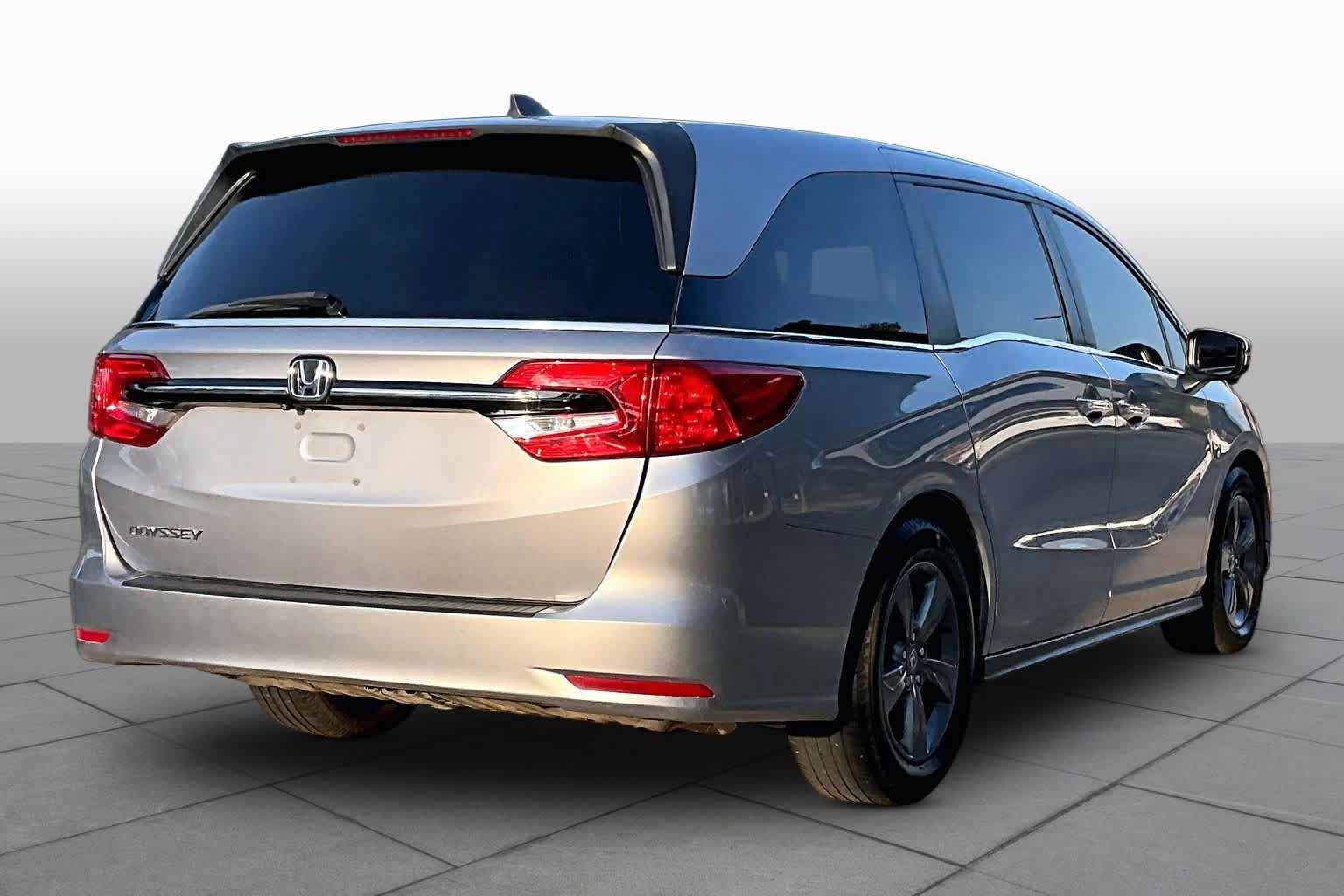 Certified 2022 Honda Odyssey EX image 12