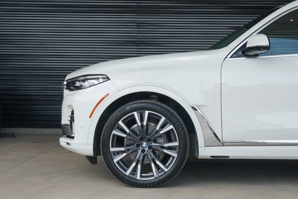 Used 2020 BMW X7 xDrive40i w/ Premium Package AWD/4WD image 12