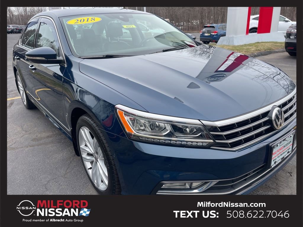 Used 2018 Volkswagen Passat 2.0T SEL Premium image 8