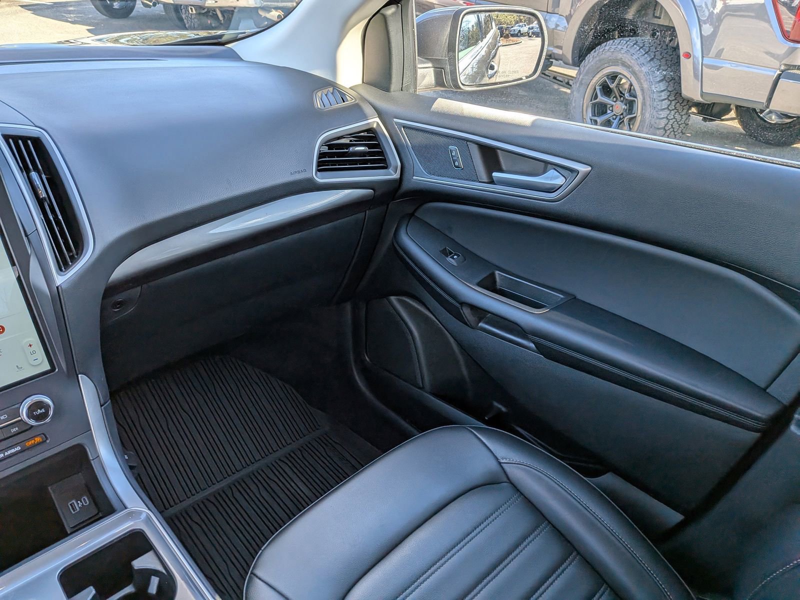 Certified 2023 Ford Edge SEL w/ Convenience Package image 20