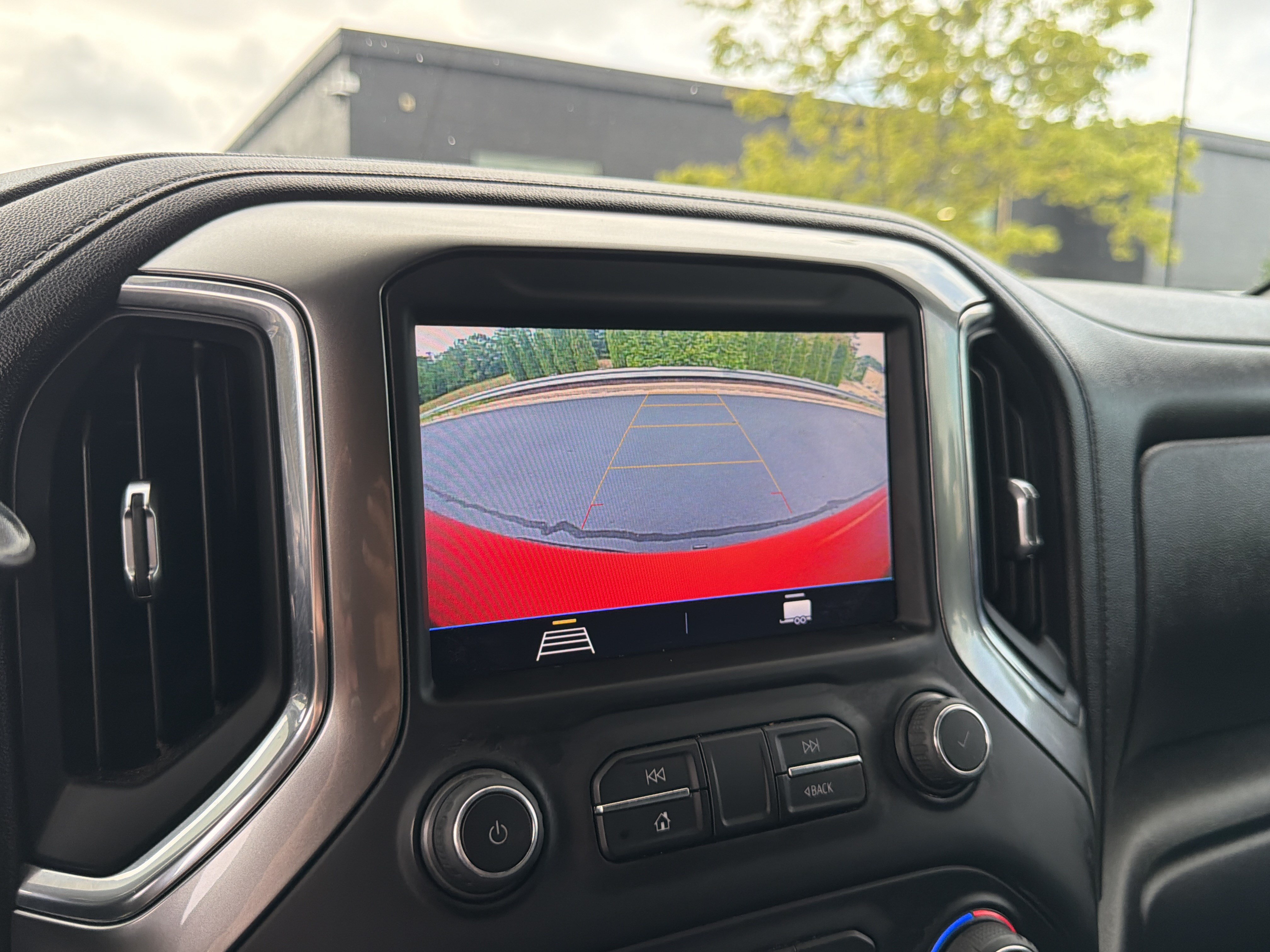 Used 2022 Chevrolet Silverado 1500 LT Trail Boss w/ Bed Protection Package AWD/4WD image 82