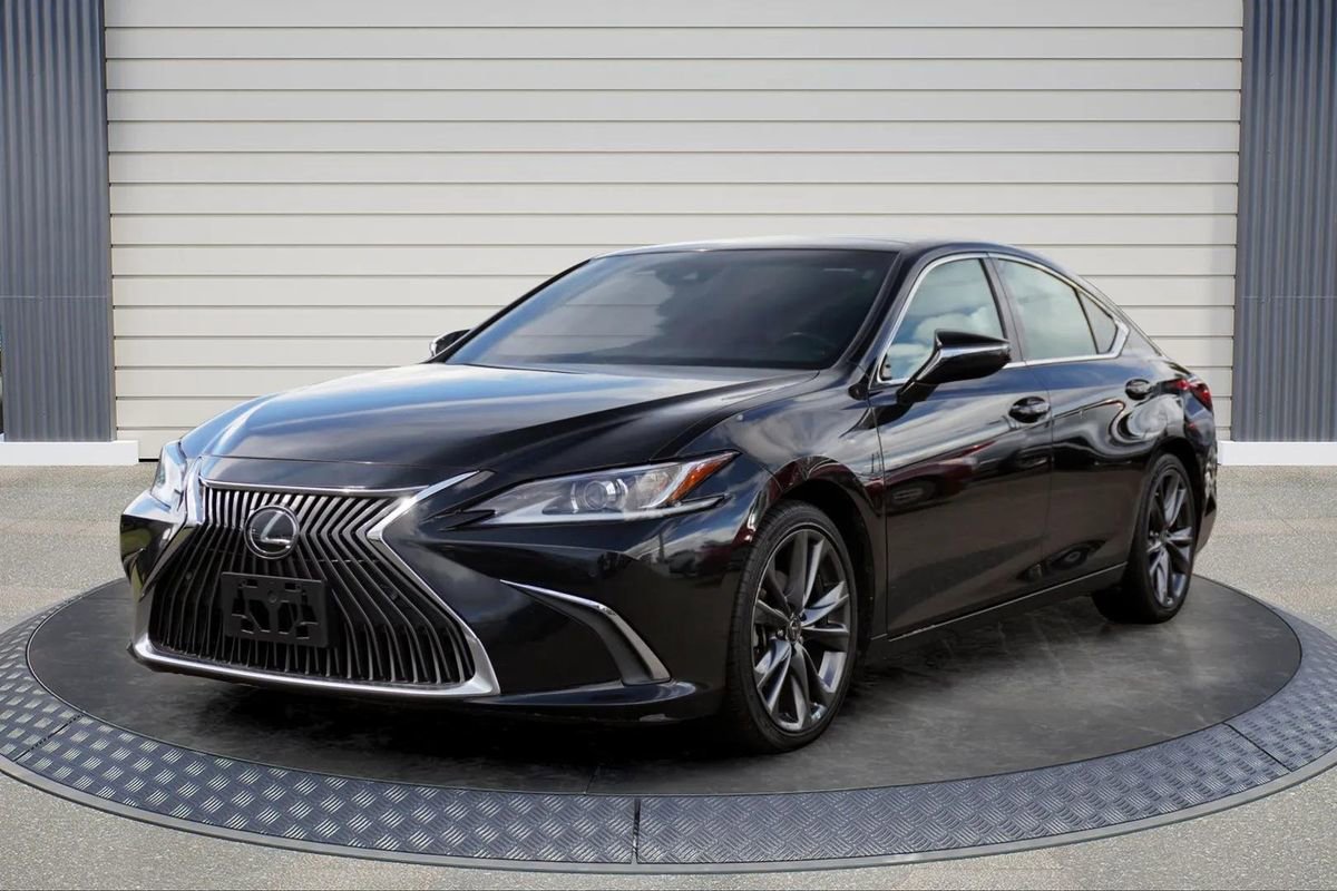 Used 2020 Lexus ES 350 w/ Premium Package FWD image 3