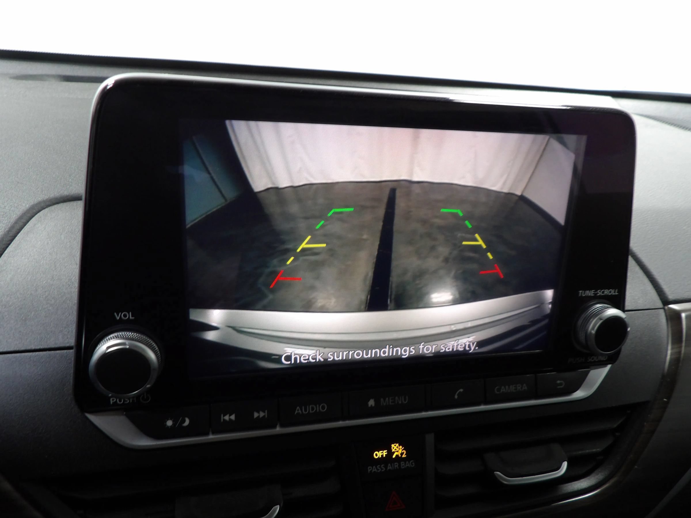 Used 2024 Nissan Altima 2.5 SV FWD image 19