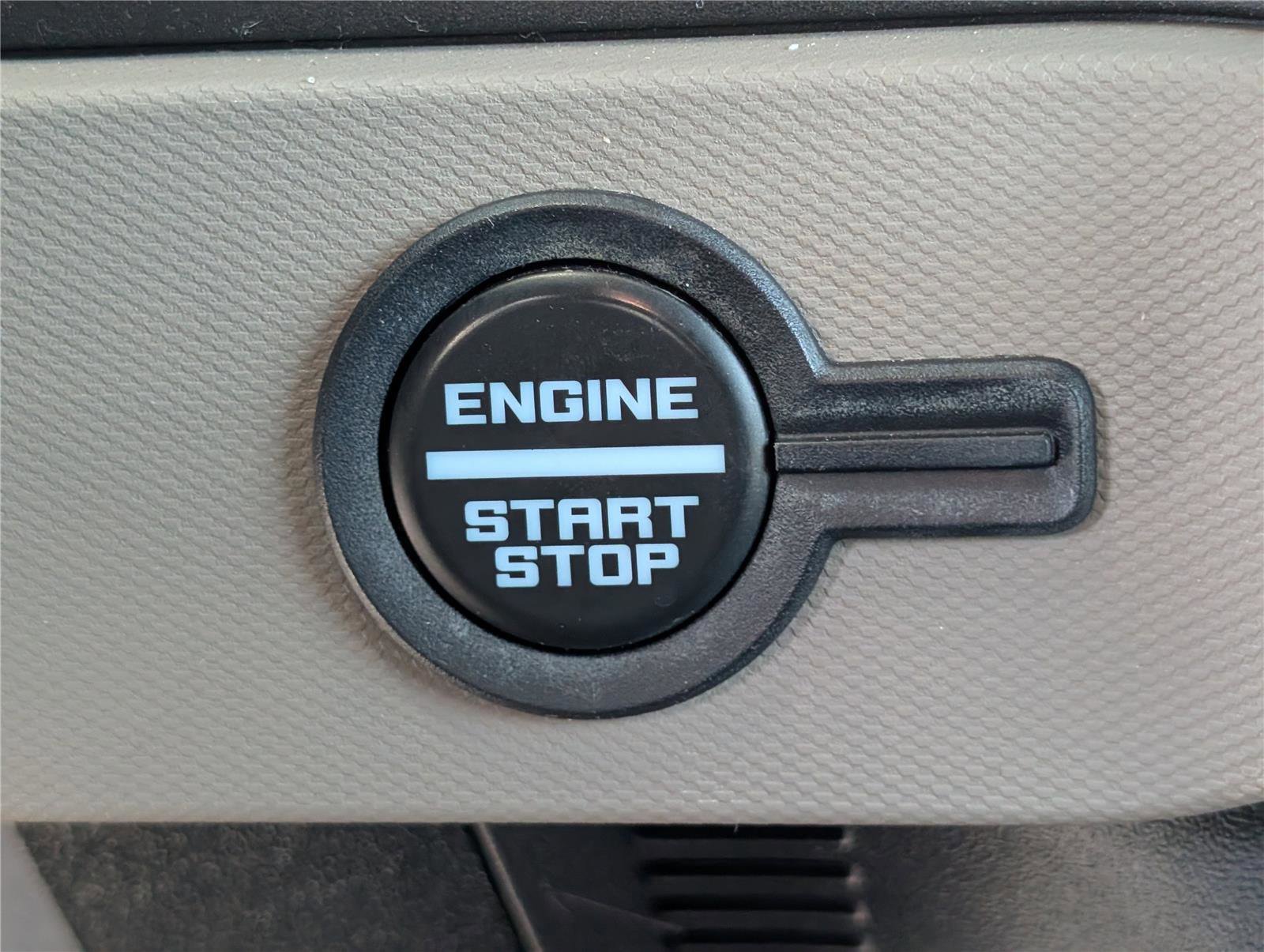 Used 2023 Ford Bronco Wildtrak image 26