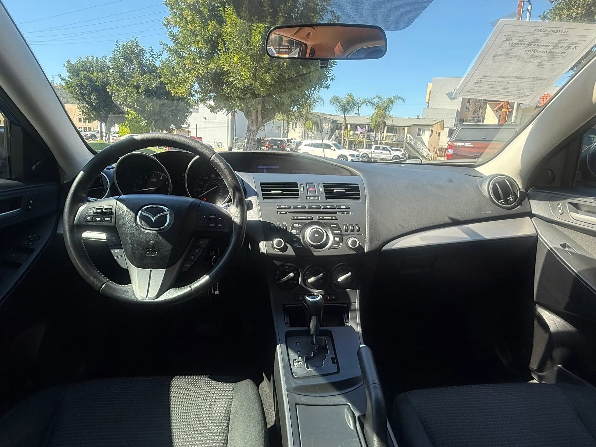 Used 2012 MAZDA MAZDA3 i Touring FWD image 10