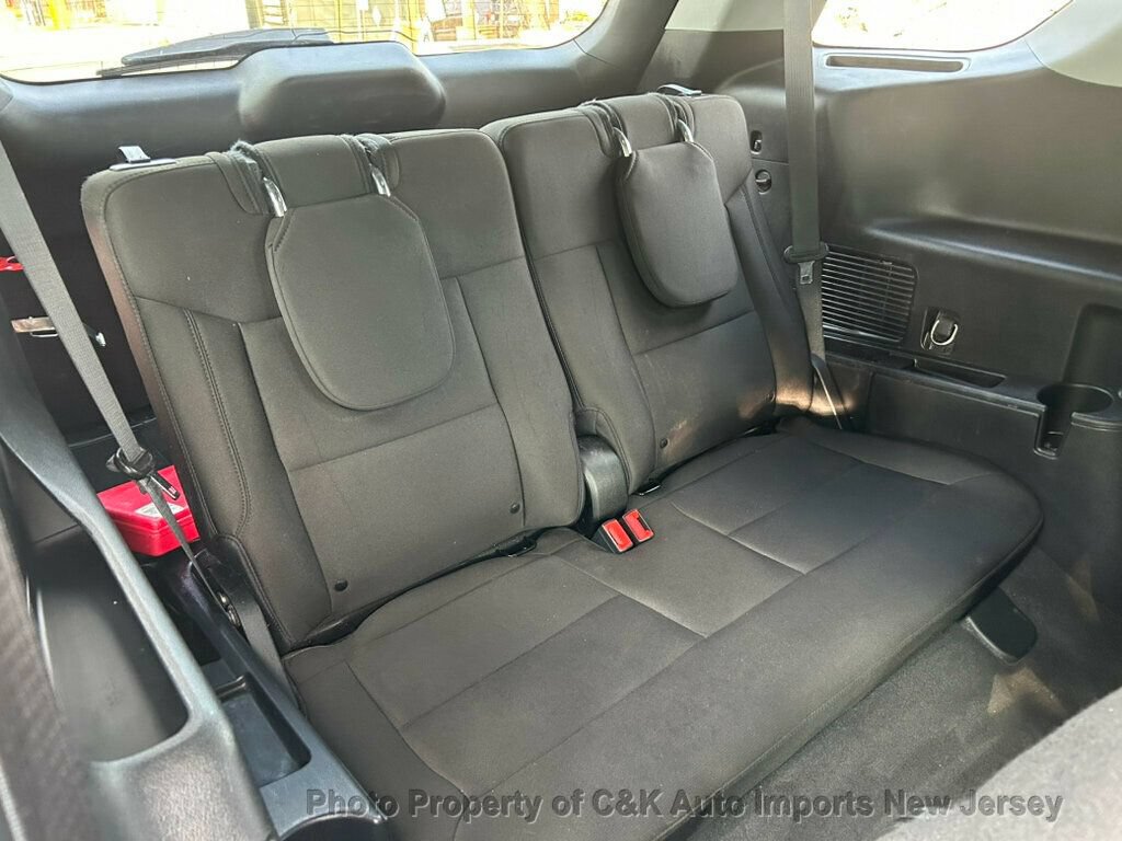 Used 2022 Ford Explorer XLT AWD/4WD image 52