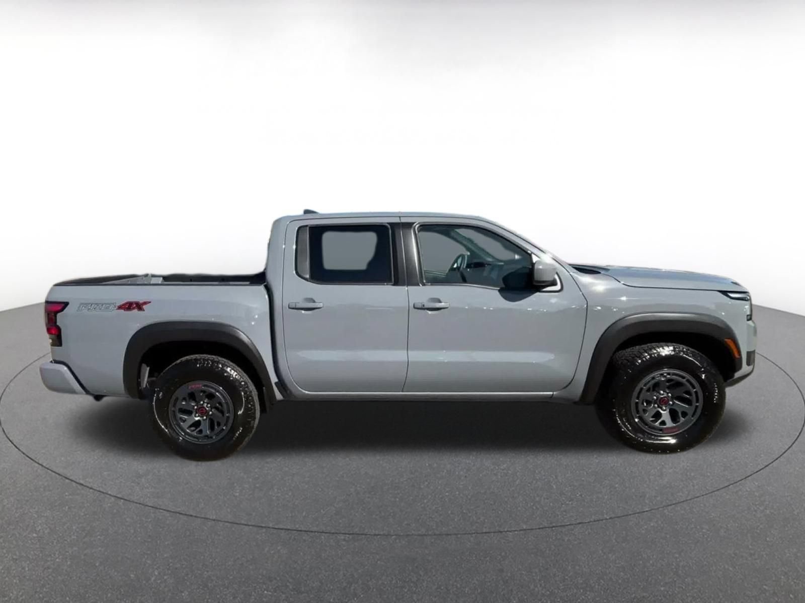 Used 2026 Nissan Frontier PRO-4X AWD/4WD image 15