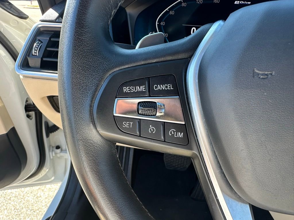Used 2022 BMW 330e w/ Driving Assistance Package image 28