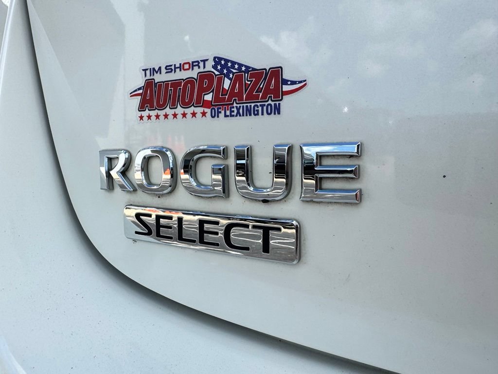 Used 2015 Nissan Rogue S w/ Convenience Package AWD/4WD image 14