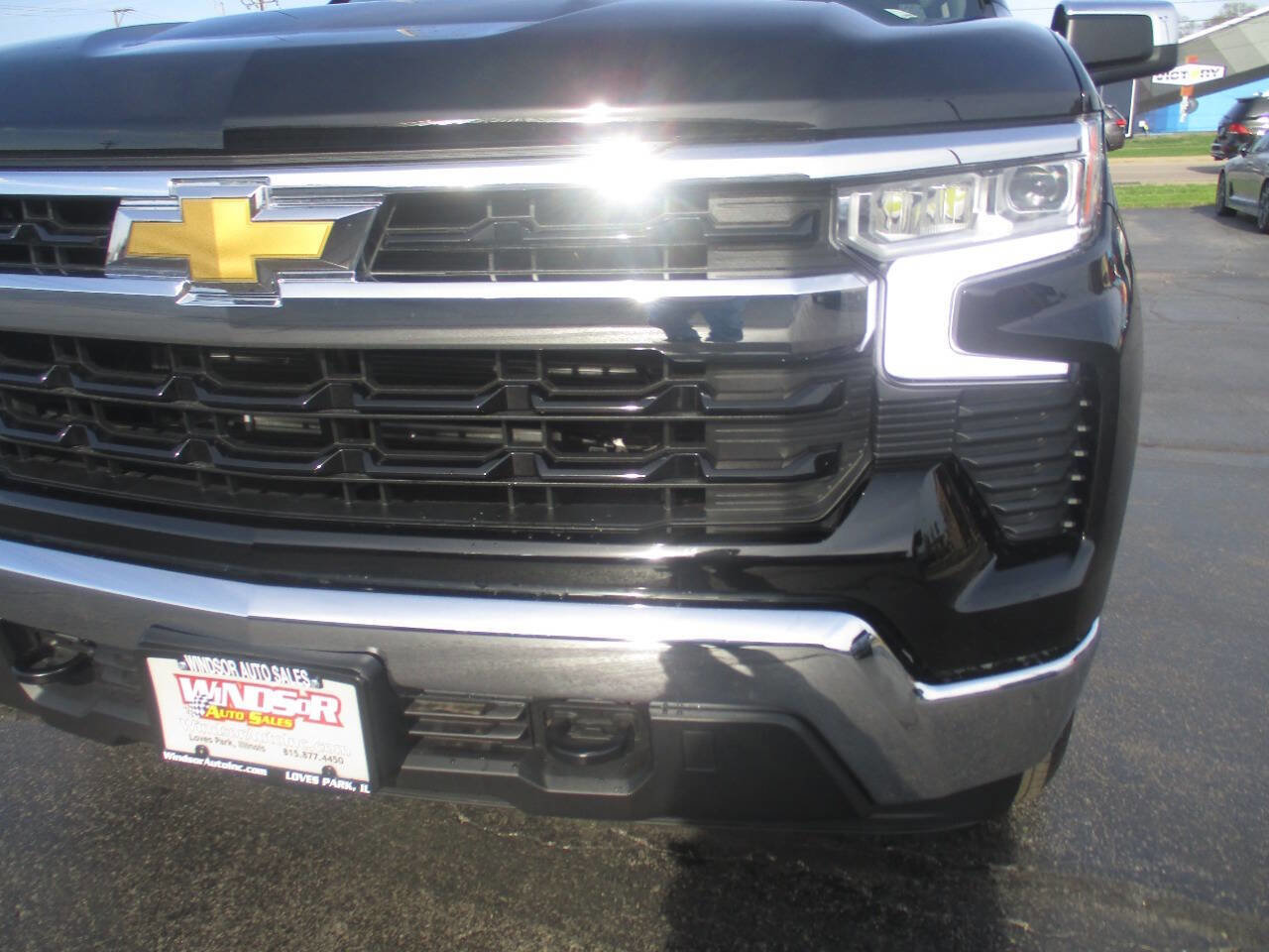 Used 2024 Chevrolet Silverado 1500 LT w/ Protection Package image 12