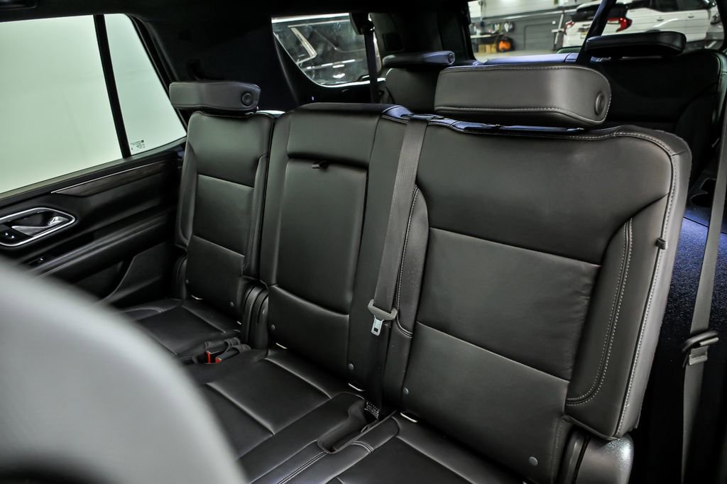 Used 2021 Chevrolet Tahoe LT w/ LT Signature Package AWD/4WD image 15
