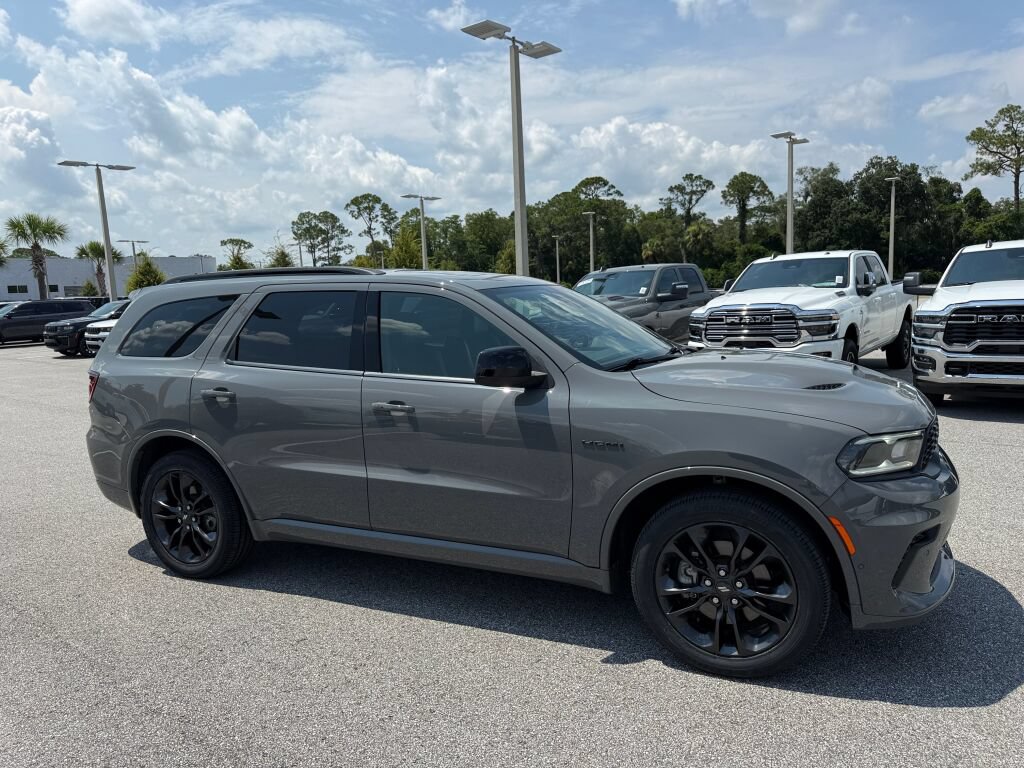 Used 2023 Dodge Durango R/T w/ Hemi Orange Plus Package AWD/4WD video 1