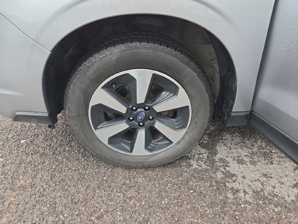 Used 2018 Subaru Forester 2.5i Premium AWD/4WD image 22