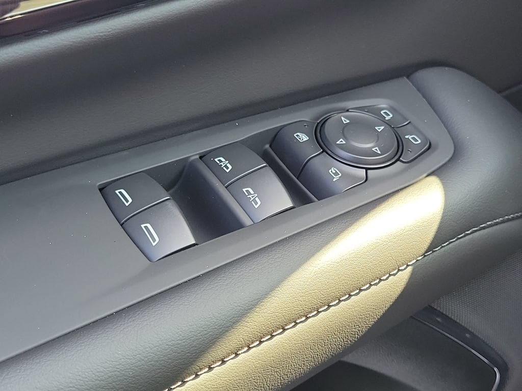 New 2026 Chevrolet Suburban LT w/ Comfort Package RWD image 15