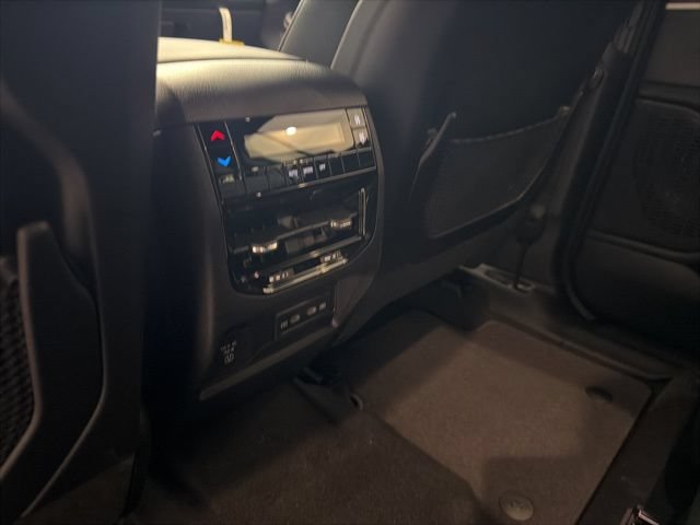 New 2026 Jeep Grand Cherokee L 4WD image 16