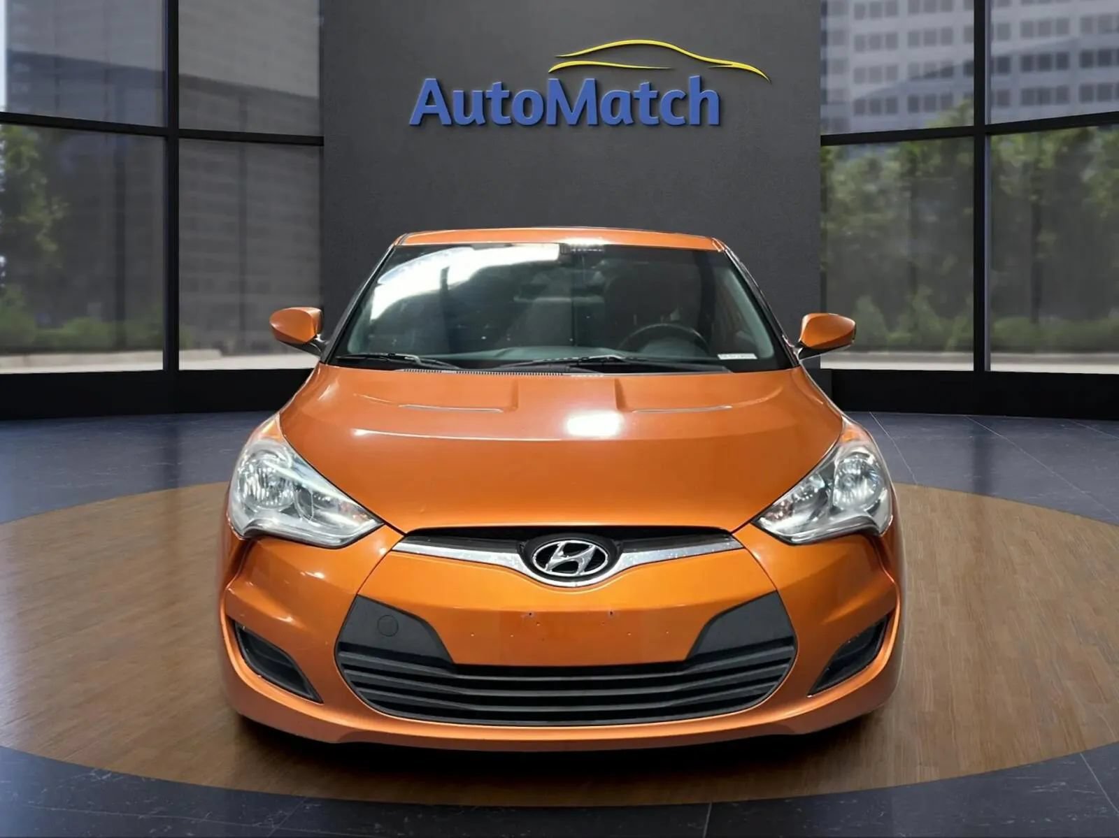 Used 2012 Hyundai Veloster FWD image 2
