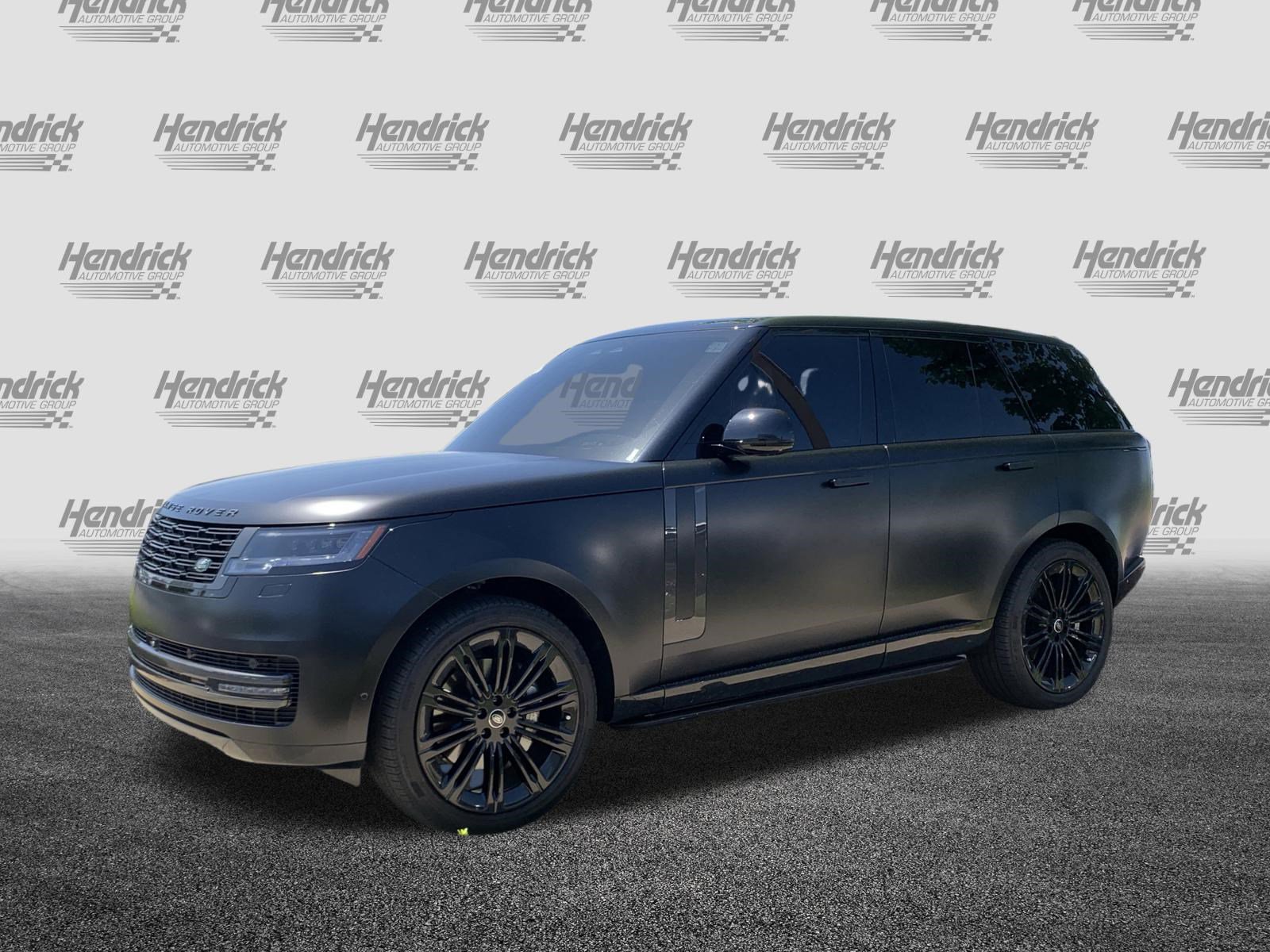 Used 2025 Land Rover Range Rover SE AWD/4WD image 5
