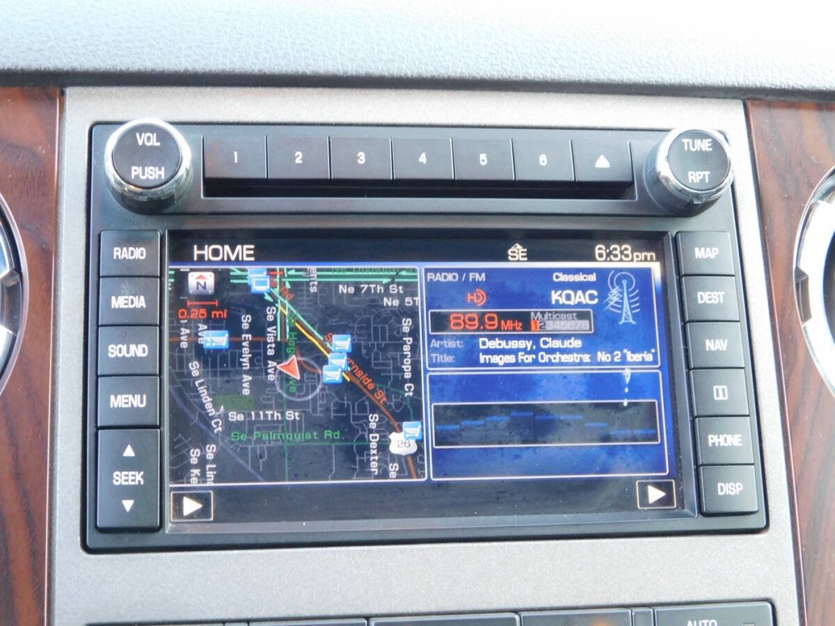 Used 2011 Ford F350 Lariat w/ Lariat Ultimate Pkg AWD/4WD image 12